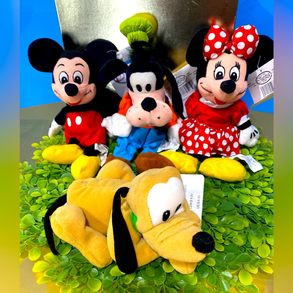 DISNEY EXCLUSIVE NWT VTG 1990s RETIRED MICKEY MINNIE GOOFY PLUTO BEANBAG PLUSH 4